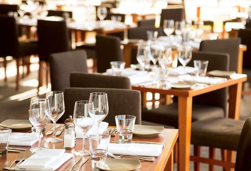 فندق The Sebel Launceston