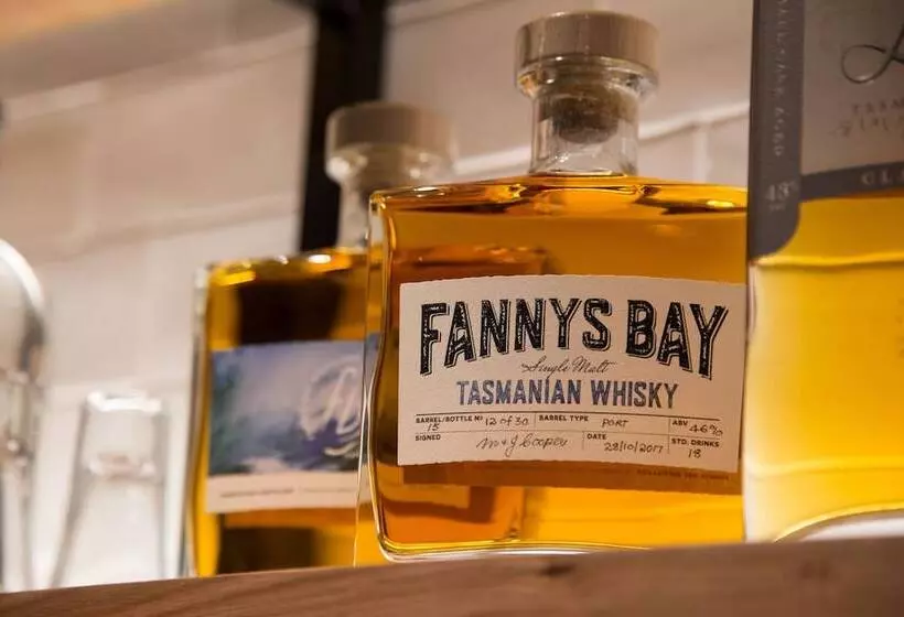 בית מלון כפרי The Sebel Launceston