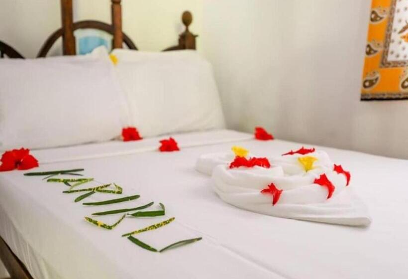 Bed and Breakfast Mobydick Bungalow Nungwi