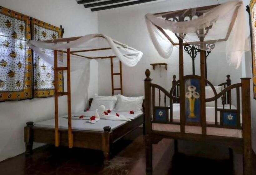 Bed and Breakfast Mobydick Bungalow Nungwi