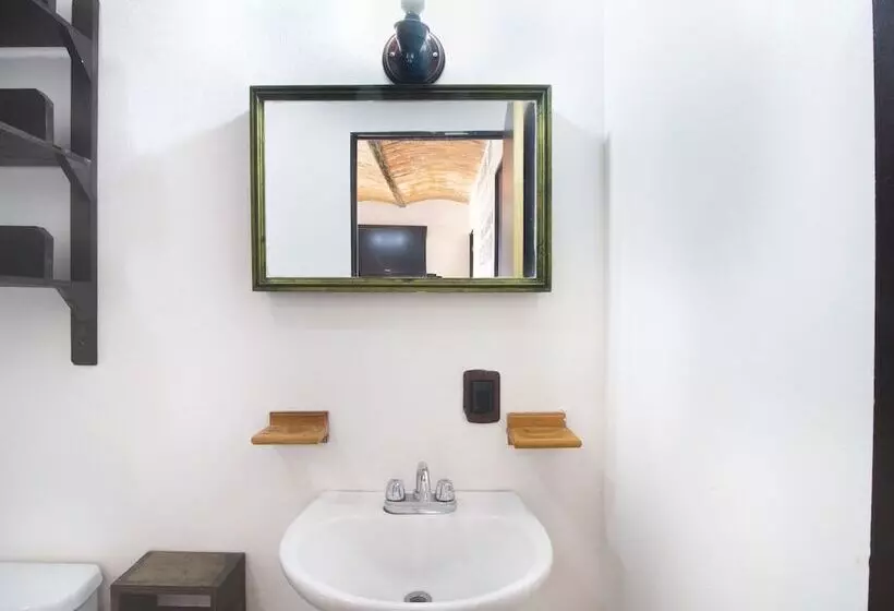 Hotelli Cabañas Azul Tequilana