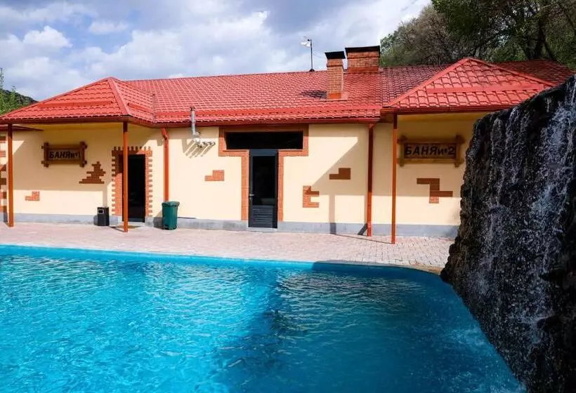 ホテル Getap Resort Arzni