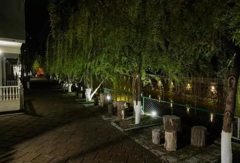 ホテル Getap Resort Arzni