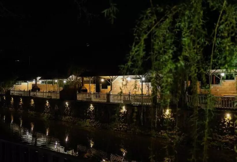ホテル Getap Resort Arzni