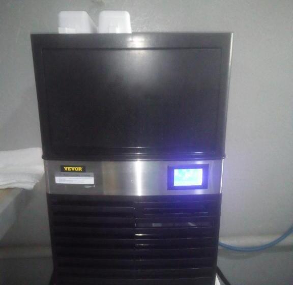 汽车旅馆 Coachman S Inn & Suites