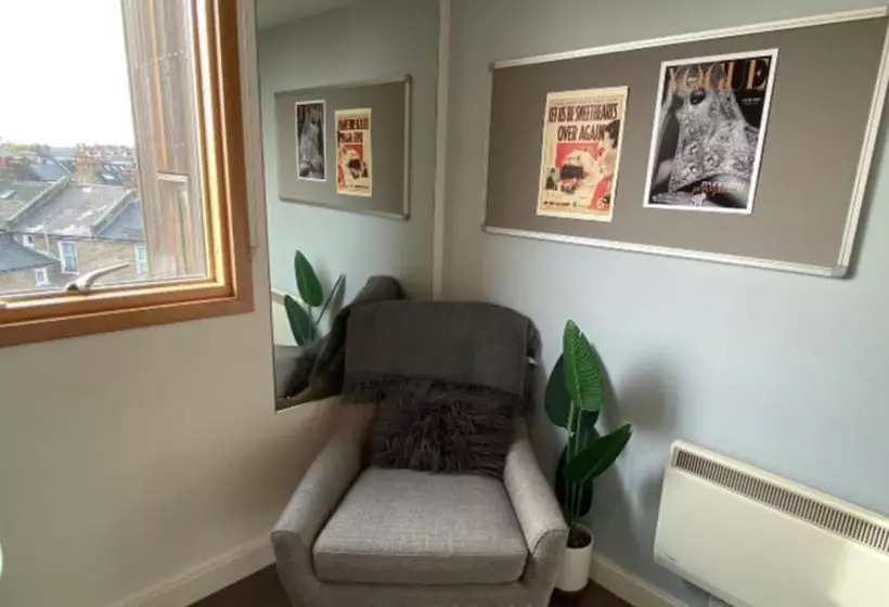 پانسیون En Suite Rooms Students Only   Newington