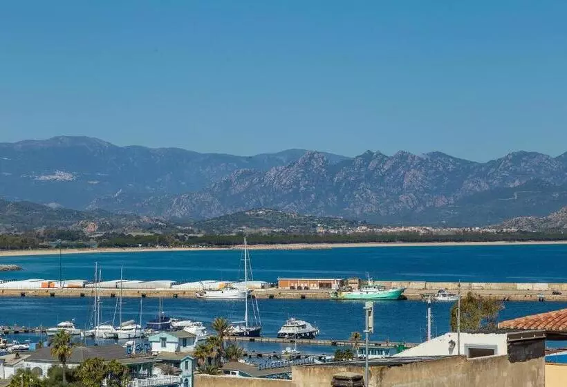 پانسیون H14 Arbatax