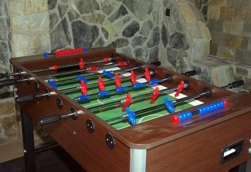 بنسيون Stariya Oreh Pool & Garden