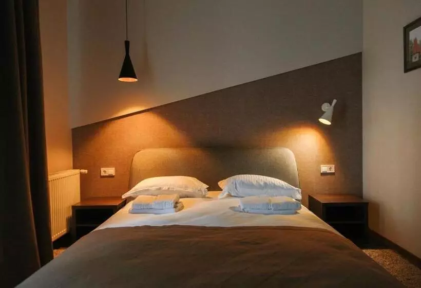 кайзервальд Forus   апартаменти в карпатах