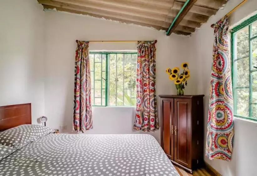 Aamiaismajoitus (B&B) Finca Umnisa   Choachi