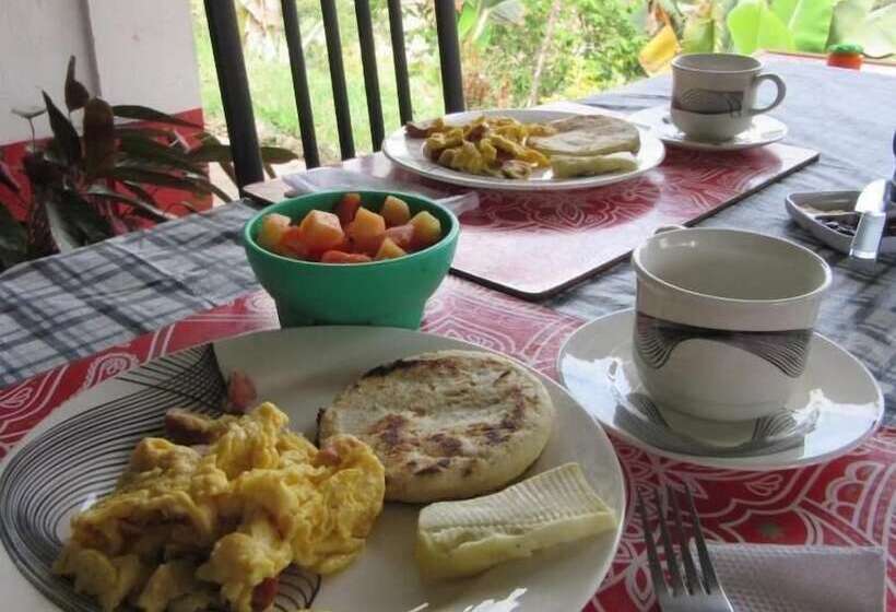 住宿加早餐  Finca Umnisa   Choachi