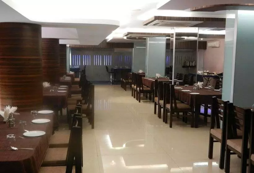 ホテル Bharat Palace