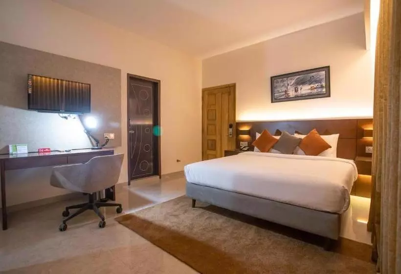 هتل Jatra Flagship Chattogram City Centre