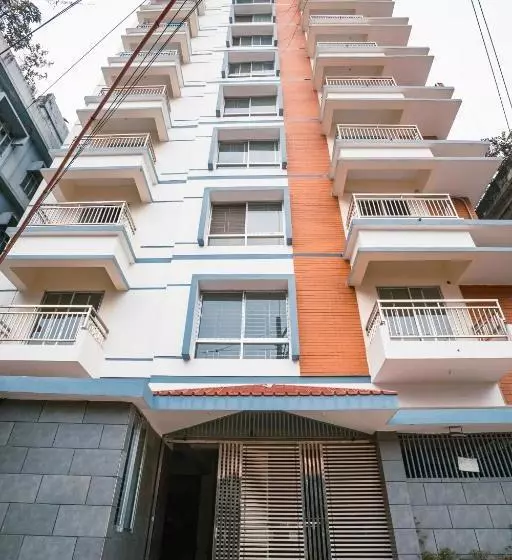 هتل Jatra Flagship Chattogram City Centre