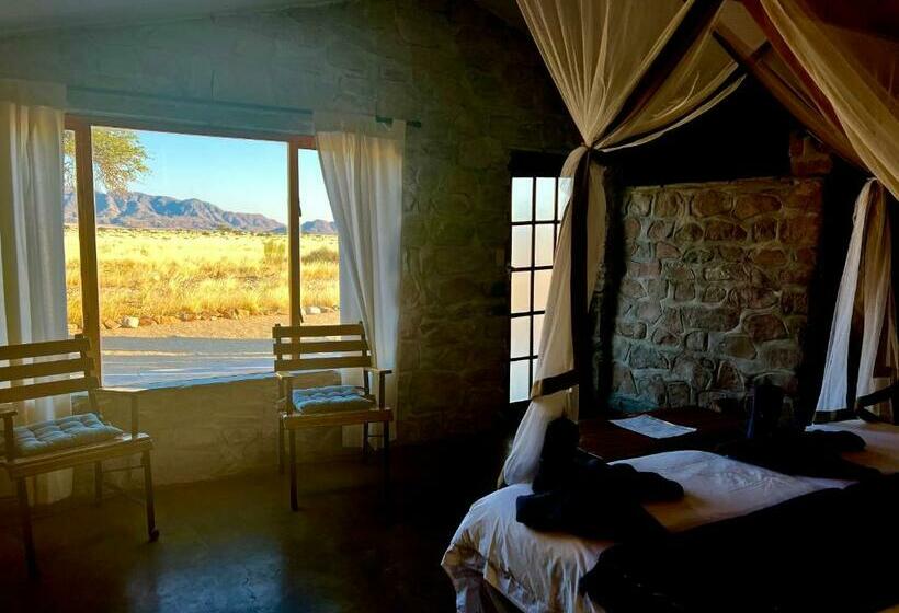 هتل Little Sossus Lodge