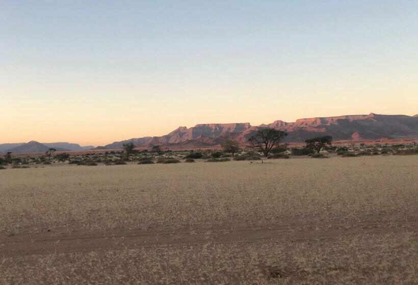 هتل Little Sossus Lodge