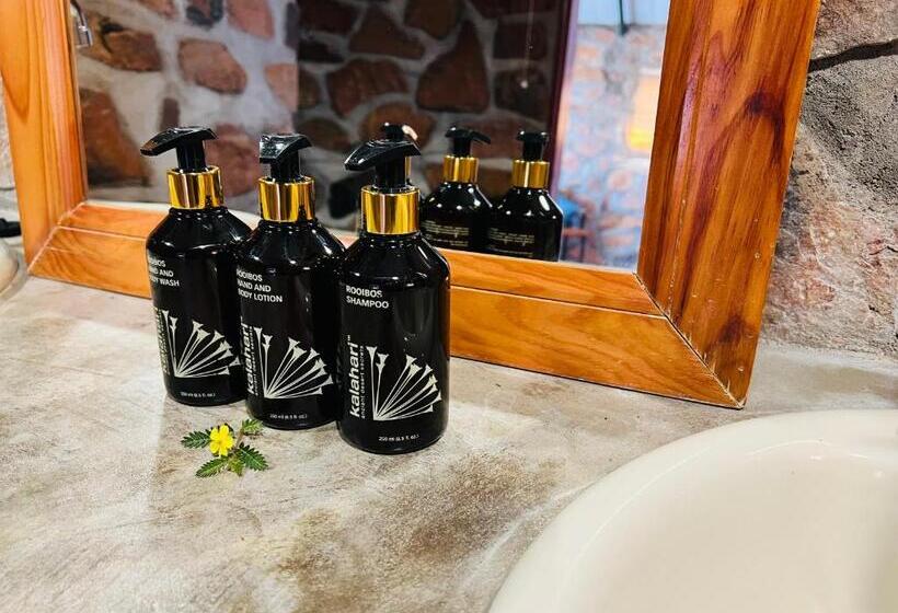 هتل Little Sossus Lodge