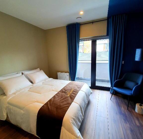 هتل Solarena Bistrot