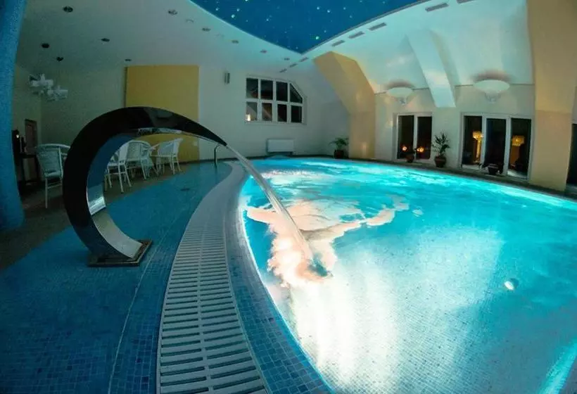 ホテル карпатські зорі Spa