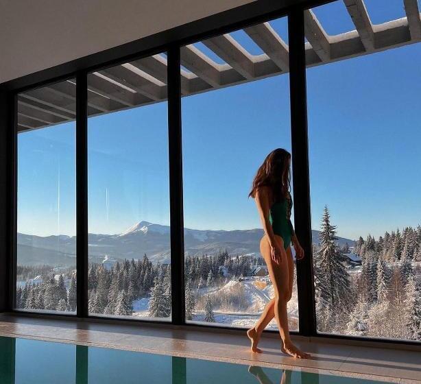 шпиці Hotel & Spa