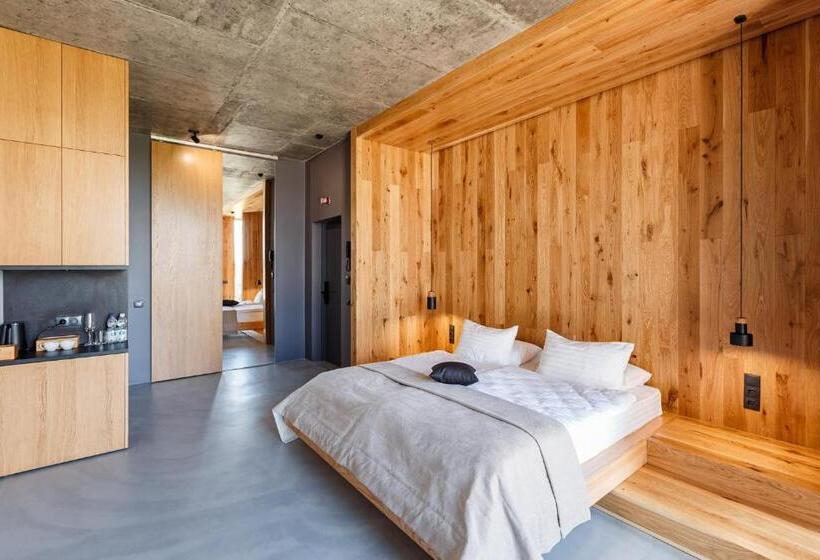 шпиці Hotel & Spa