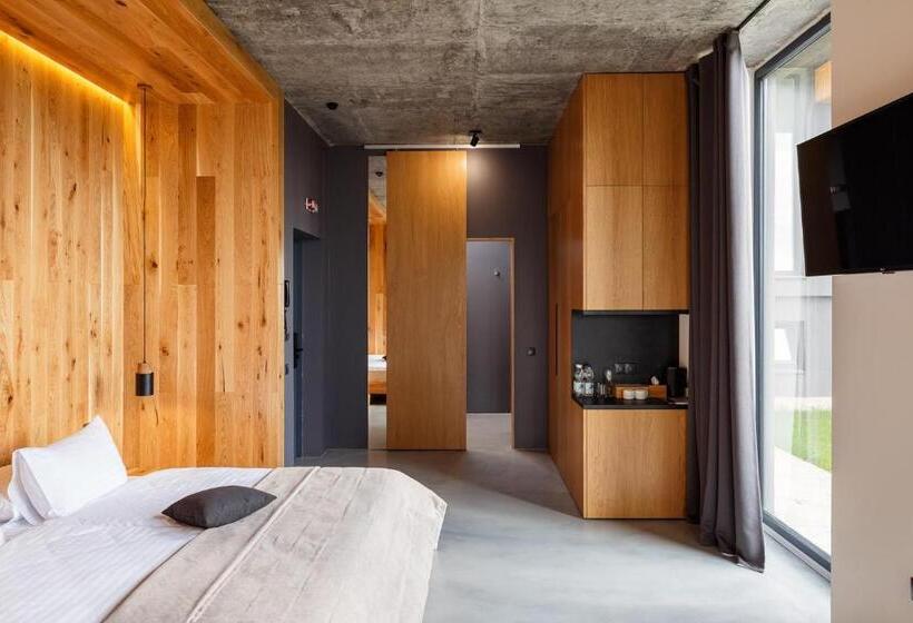 шпиці Hotel & Spa