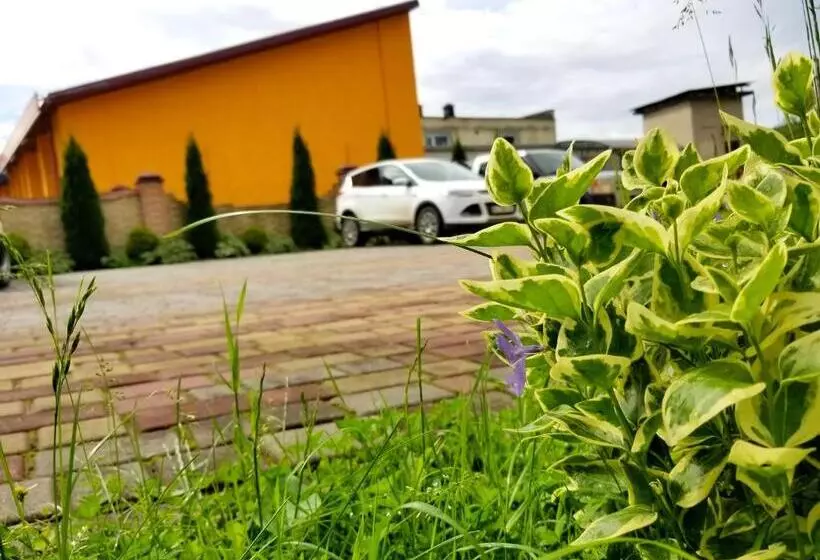 ホテル садиба святослав