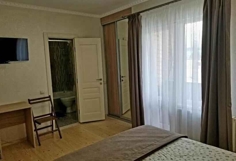 Hotell садиба святослав