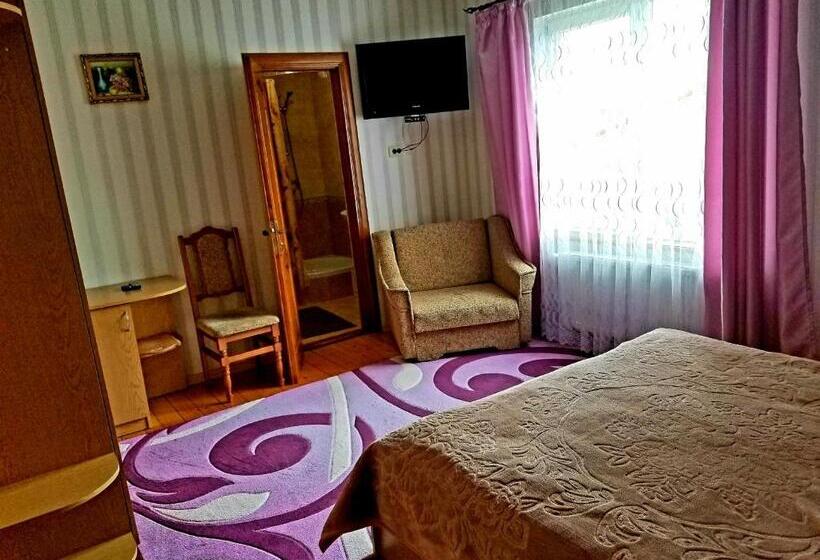 Hotell садиба святослав