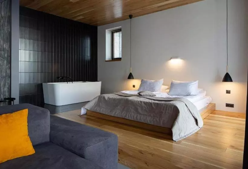 шпиці Hotel & Spa