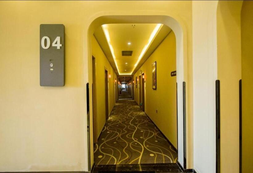 Hotel 7days Premium Kunming University Town Subway Station Branch