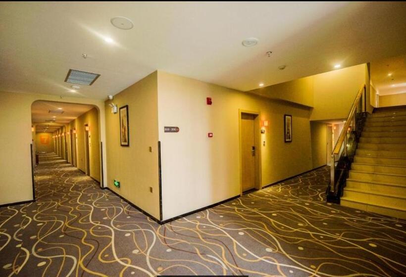 Hotel 7days Premium Kunming University Town Subway Station Branch