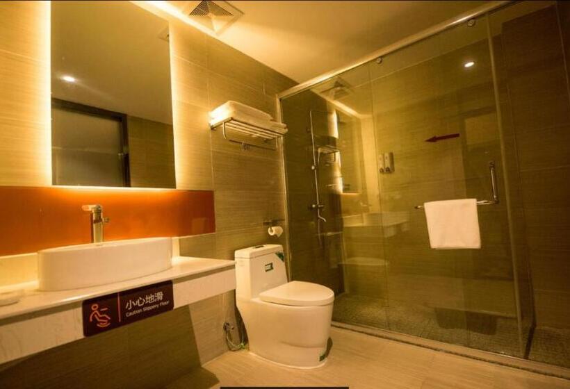 Hotel 7days Premium Kunming University Town Subway Station Branch