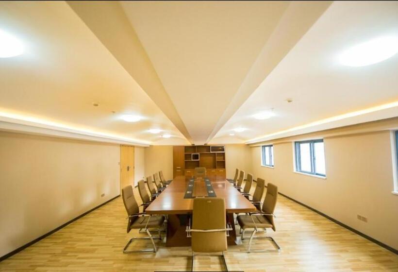 Hotel 7days Premium Kunming University Town Subway Station Branch