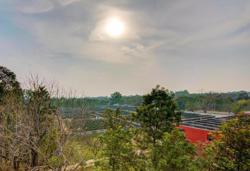 Itsy Hotels Gm Residency