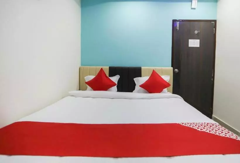 ホテル Oyo 68087 Red Velvet Siddhi Vinayak