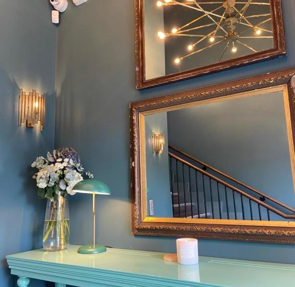 膳宿费 The Rooms At Firecastle