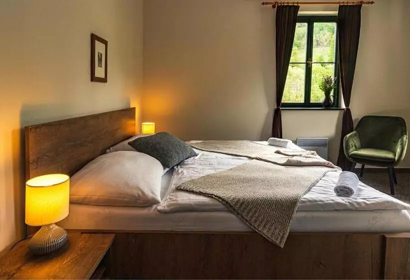 Majatalo Penzion Rejštejn