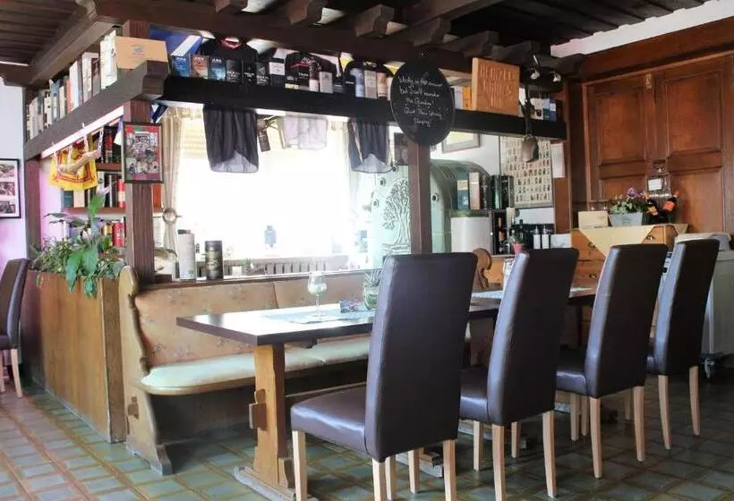 Retkeilymaja Landgasthof Porta