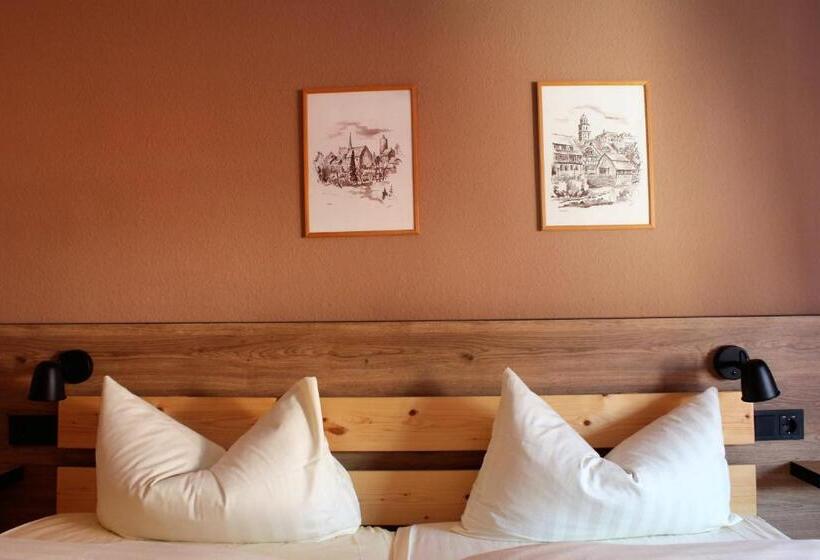 הוסטל Landgasthof Porta