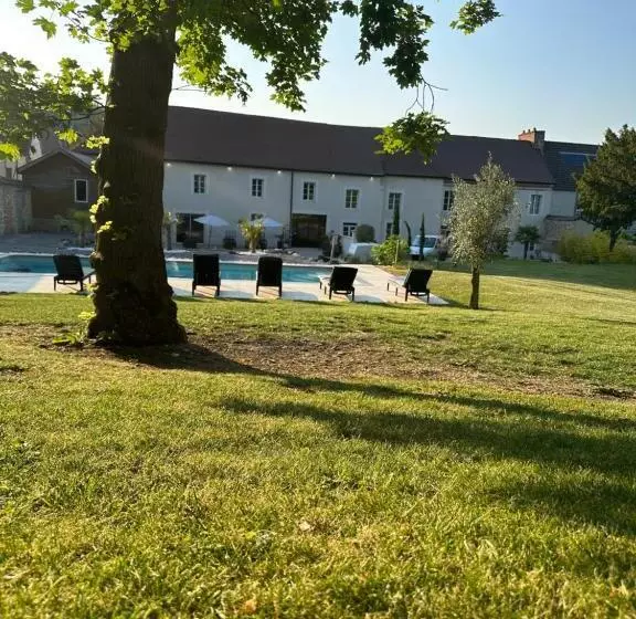 ベッドアンドブレックファースト Le Domaine Des Sources