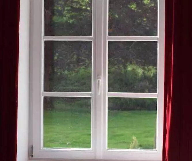 ベッドアンドブレックファースト Le Domaine Des Sources