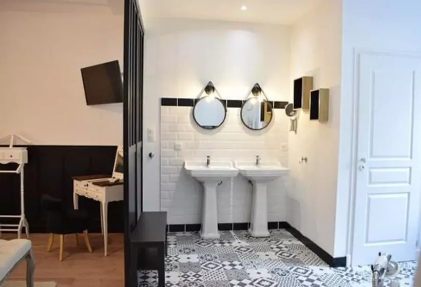 ベッドアンドブレックファースト Le Domaine Des Sources