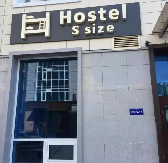 Hostel S Size