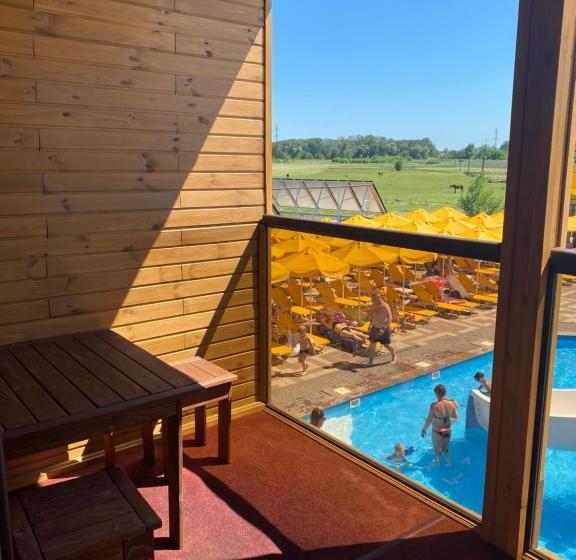 Отель аквапарк глухомань