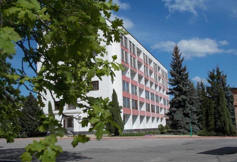 בית מלון כפרי Dibrova