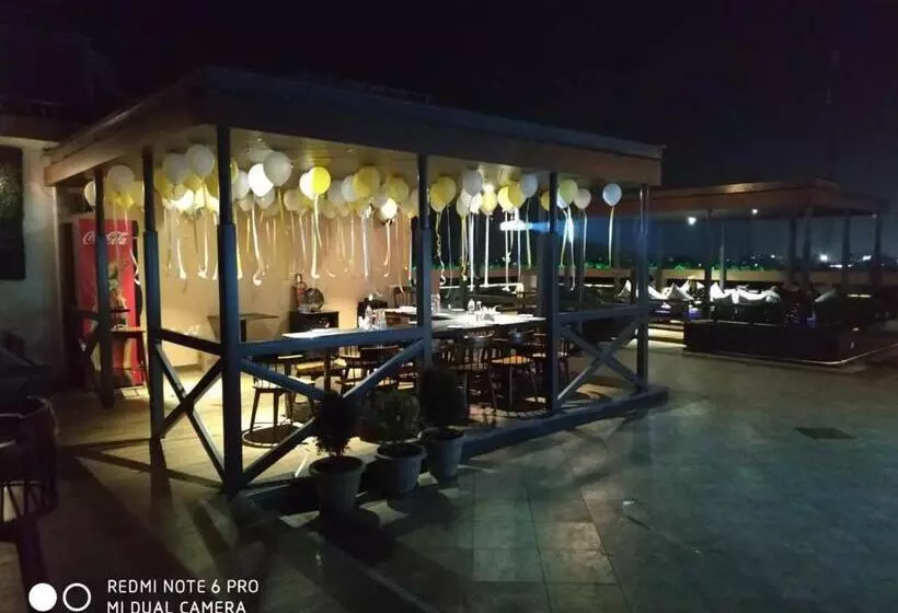 هتل Royal Hillton