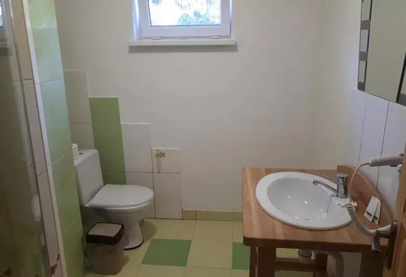 Lomakeskus готель River Hill