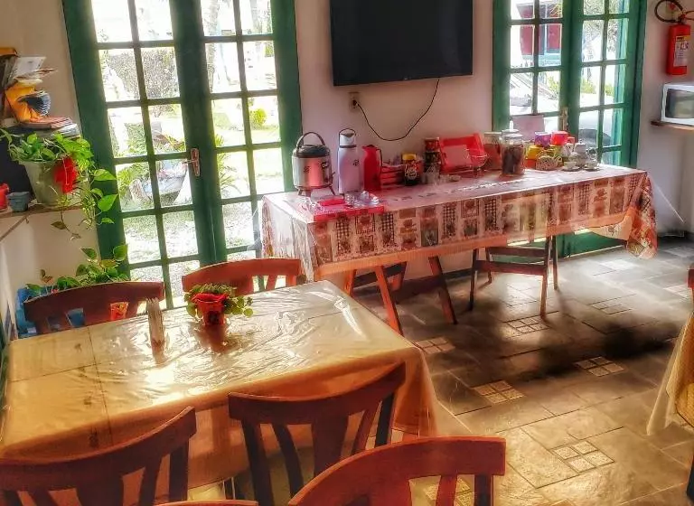 ユースホステル Condominio Colonial Pousada Mariscal