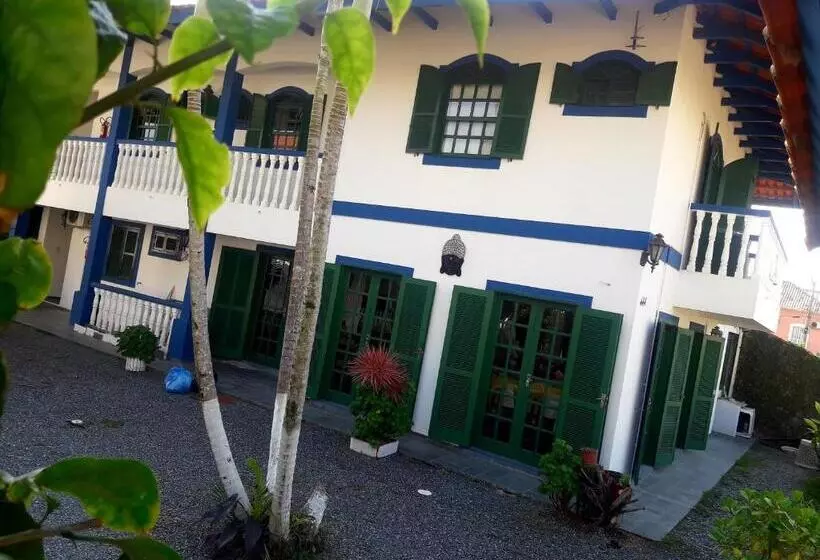 ユースホステル Condominio Colonial Pousada Mariscal